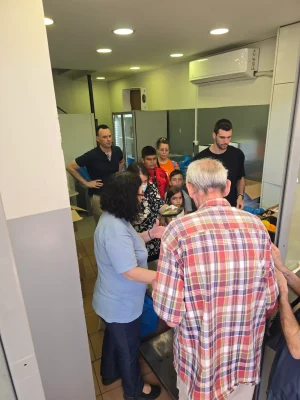 Η δύναμη της προσφοράς βρίσκεται στους ανθρώπους στιγμιότυπα