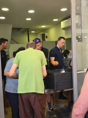 Η δύναμη της προσφοράς βρίσκεται στους ανθρώπους στιγμιότυπα